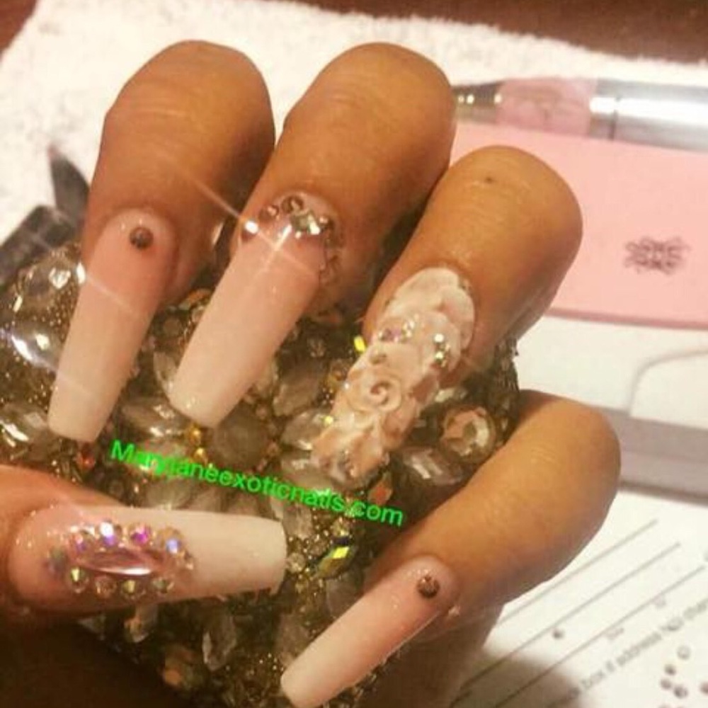 https://www.facebook.com/Maryjanenails504/